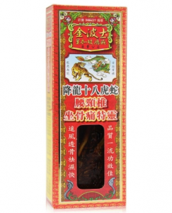金波士 降龍十八虎蛇 腰頸椎坐骨痛特靈油40ml